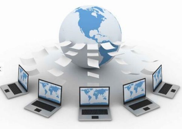 左权�Shopify与WordPress建站对比：玻璃器皿B2B出口平台选择